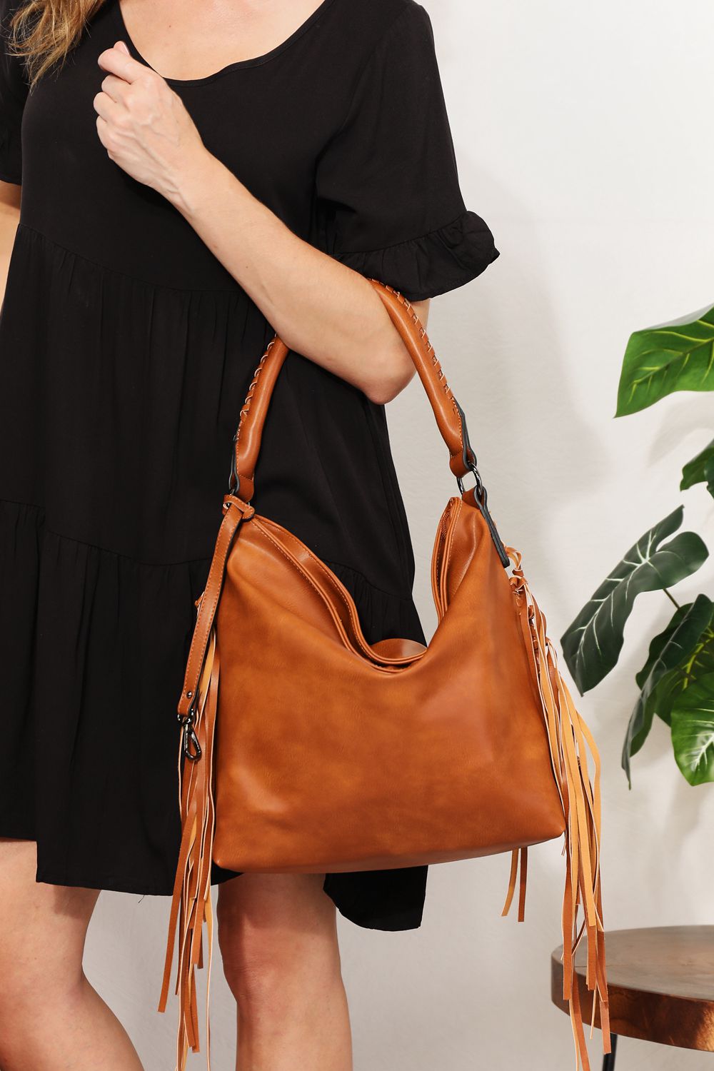 ELOISE Leather Fringe Purse