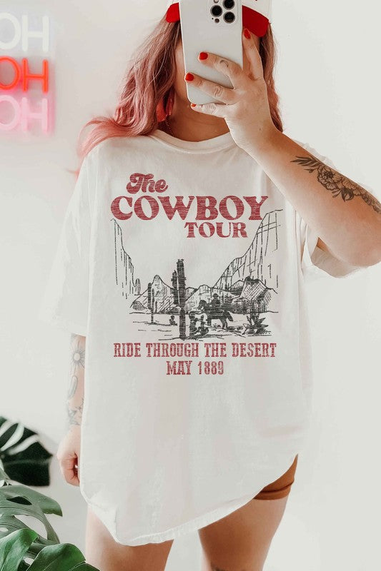 COWBOY TOUR  OVERSIZED GRAPHIC TEE