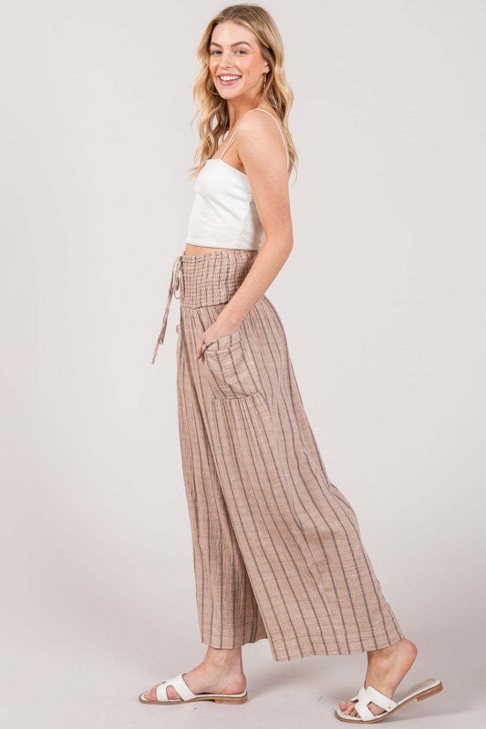 ROBYN Wide-Leg Pants