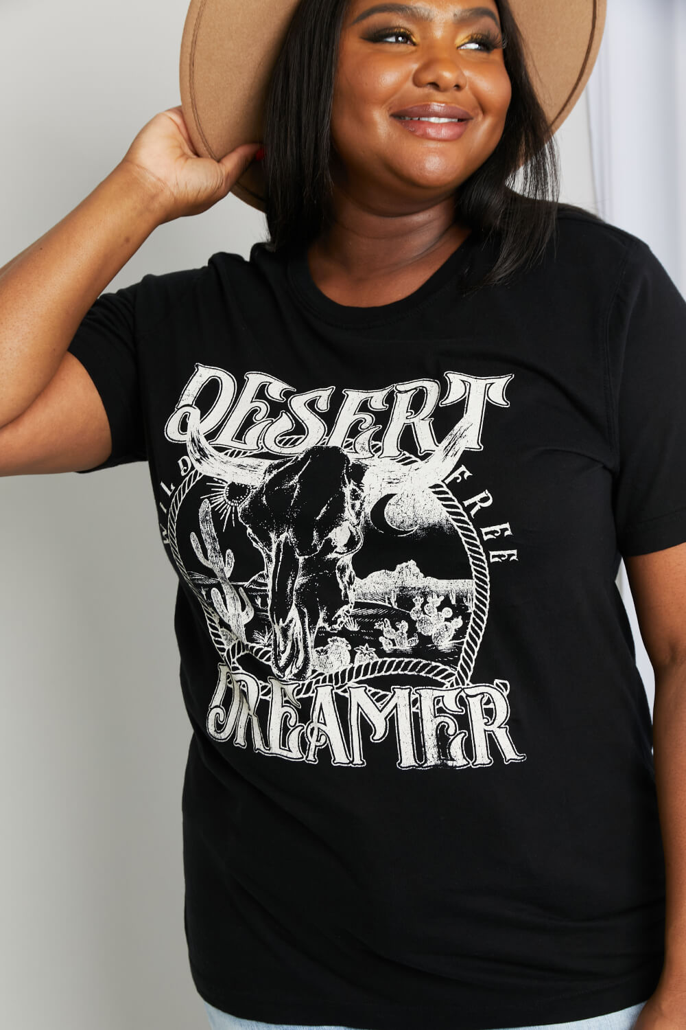 DESERT DREAMER Graphic Tee