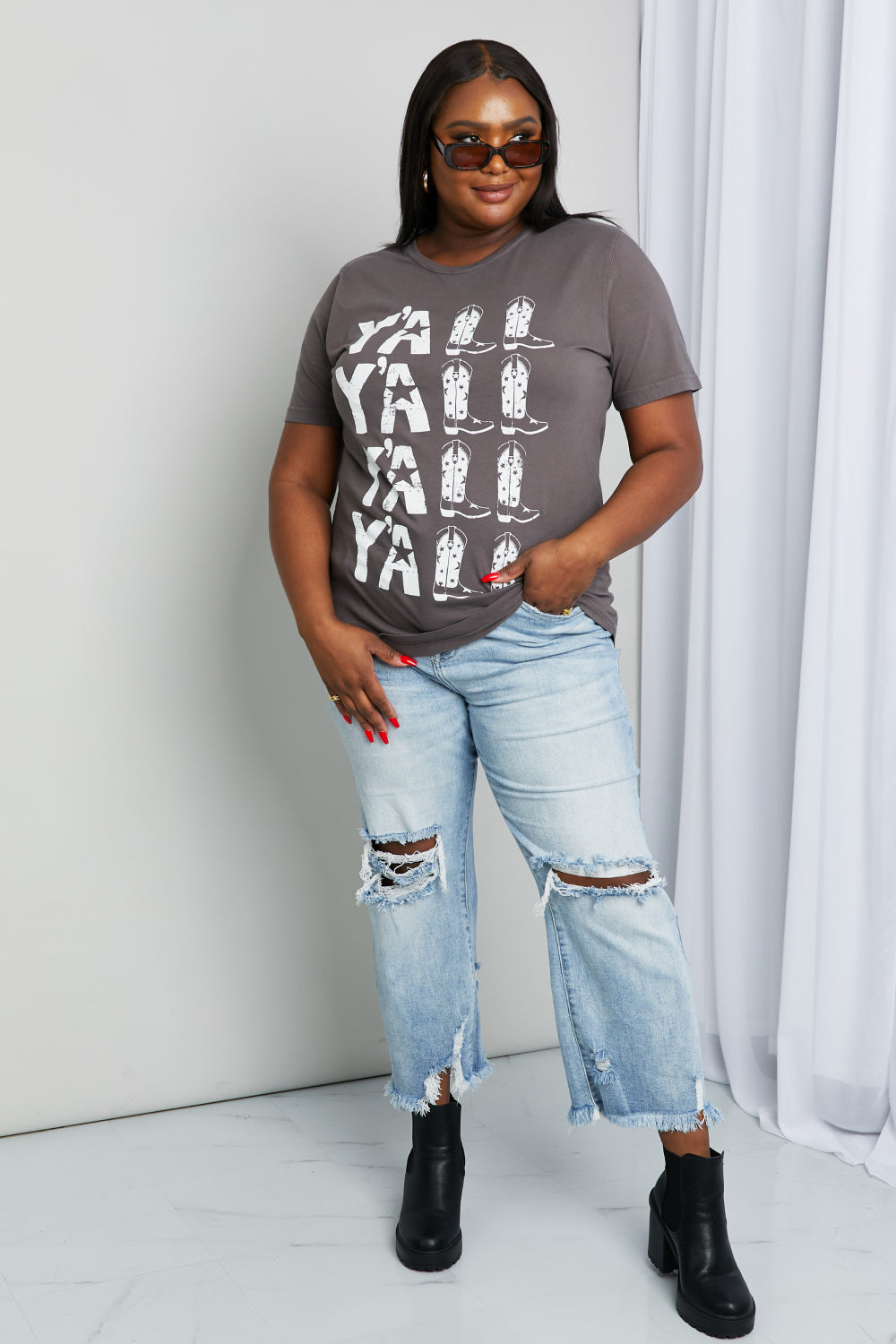 YA'LL BOOTS Graphic Tee